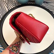 Gucci Marmont matelassé shoulder bag 26cm red - 4