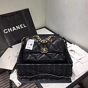 Chanel 19 Black Lambskin Handbag 26x16x9cm - 1