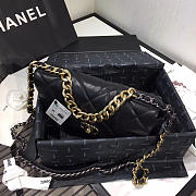 Chanel 19 Black Lambskin Handbag 26x16x9cm - 2