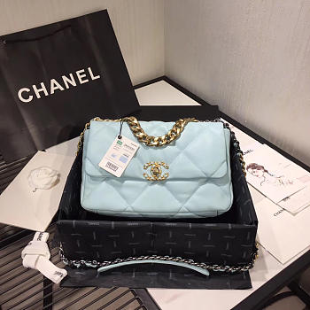 Chanel 19 Blue Lambskin Handbag - 26×16×9cm