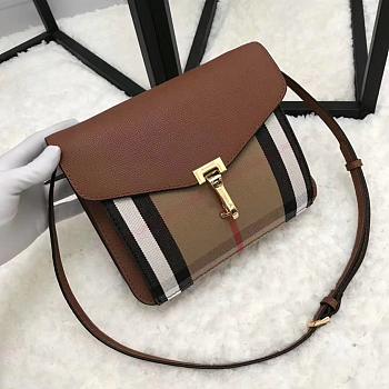 BURBERRY CROSSBODY BAG 03