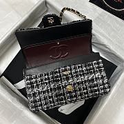 CHANEL FLAP BAG 02 - 5