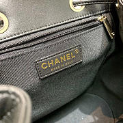 CHANEL BACKPACK IN LAMBSKIN WITH GOLD HARDWARE - 5