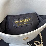 CHANEL HOBO BAG 01 - 3