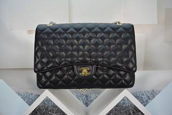 CHANEL FLAP BAG CAVIAR 33CM 020