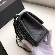 Chanel Flap LAMBSKIN Bag 17 CM 04 - 2