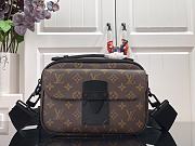 Louis Vuitton S LOCK MESSENGER M45806 - 1