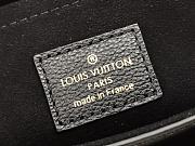 Louis Vuitton LOCKME TENDER M58557 - 4