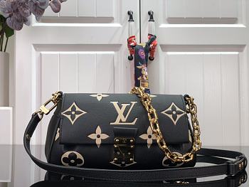 Louis Vuitton FAVORITE M45813 02