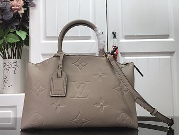 Louis Vuitton NEW GRAND PALAIS N45811SZ 02