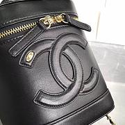 CHANEL VANITY CASE 01 - 3