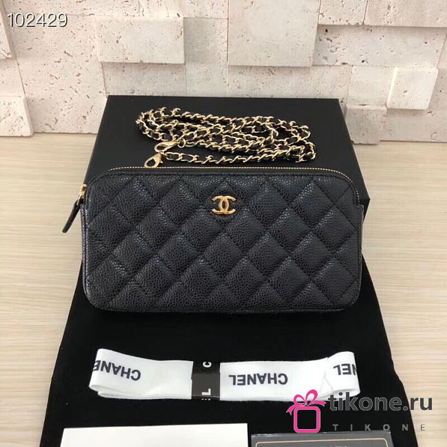 Chanel Handbag 81115F 01 - 1