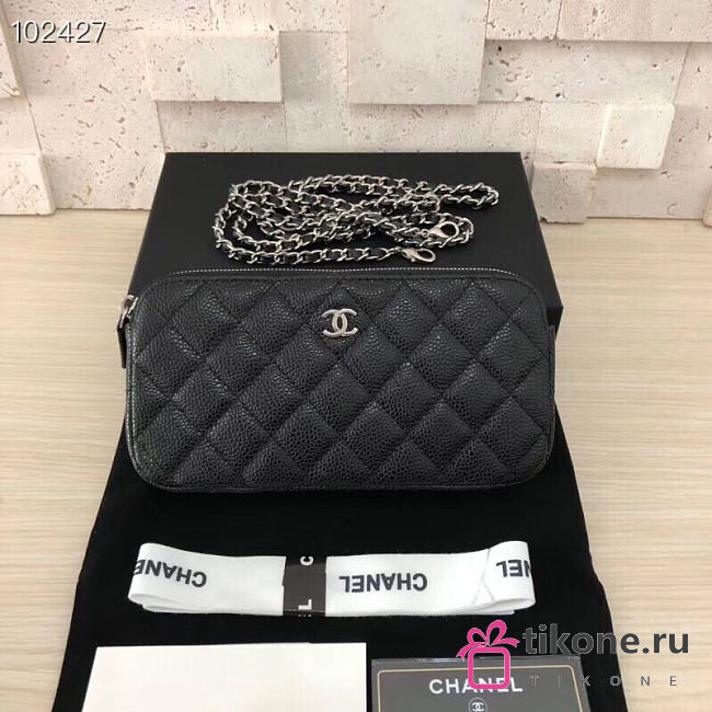 Chanel Handbag 81115F 02 - 1