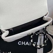 CHANEL Shoulder bag AS2302CF - 4