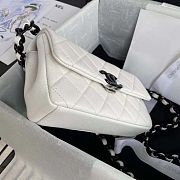 CHANEL Shoulder bag AS2302CF - 5