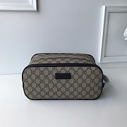 GG Supreme Double Zip Toiletry Case - 27.5×13×15cm - 1