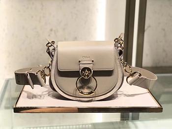 CHLOE SMALL TESS BAG 01