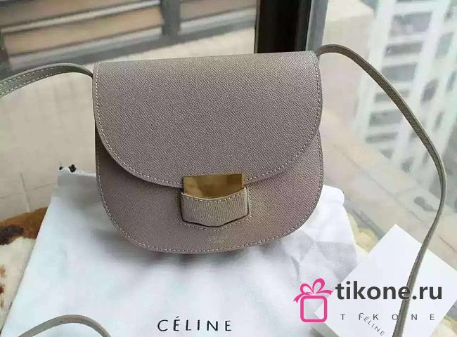 CELINE TROTTEUR 01 - 1