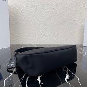 Prada Re-edition 2005 Re Nylon Bag 01 - 2