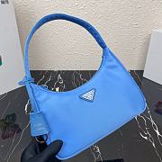 Prada Re-edition 2005 Re Nylon Bag 02 - 2