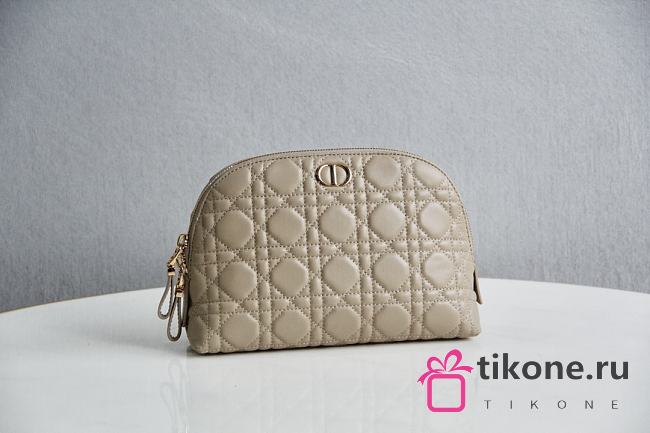 DIOR CARO BEAUTY POUCH 02 - 1