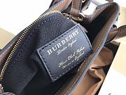 BURBERRY THE SMALL BANNER IN LEATHER AND HOUSE CHECK 07 - 3