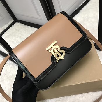 BURBERRY TB BAG 02