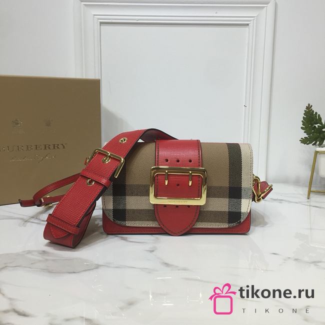 BURBERRY THE BUCKLE 01 - 1