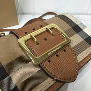 BURBERRY THE BUCKLE 04 - 6