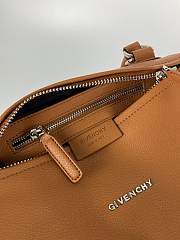 Givenchy Pandora Small Leather Shoulder Bag 01 - 4