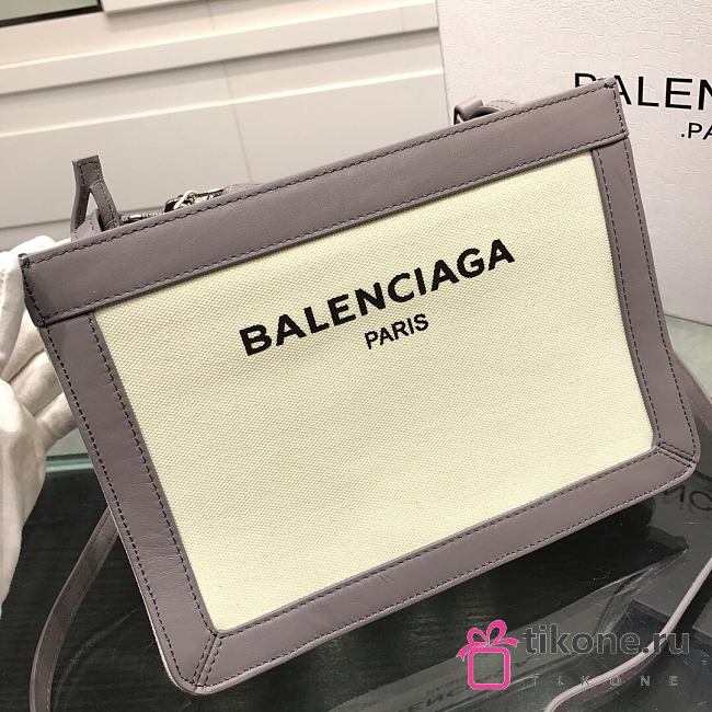 Balenciaga Nevy Box Bag 02 - 1