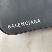 Balenciaga Triangle Bag 04 - 2