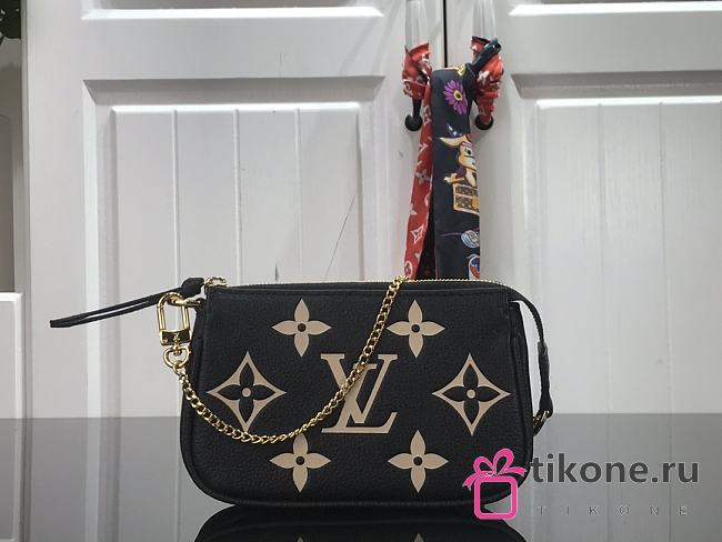 LOUIS VUITTON MINI POCHETTE ACCESSOIRES 02 - 1