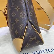 LOUIS VUITTON ODEON MM 01 - 3