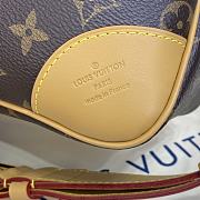 LOUIS VUITTON ODEON MM 01 - 4