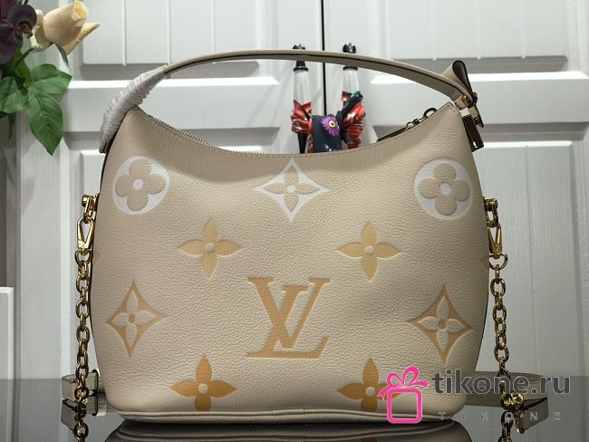 LOUIS VUITTON MARSHMALLOW 01 - 1