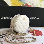 CHANEL ROUND BAG  02 - 4