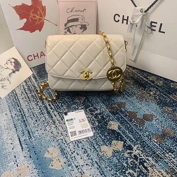 CHANEL FLAP BAG AS2222 03