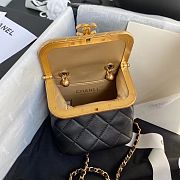 CHANEL SMALL KISS-LOCK BAG 01 - 2