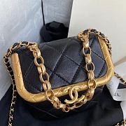 CHANEL SMALL KISS-LOCK BAG 01 - 5