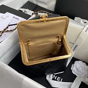 CHANEL  KISS-LOCK BAG 22CM 01 - 3