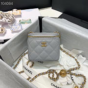 CHANEL VANITY CASE 120414R 06 - 1