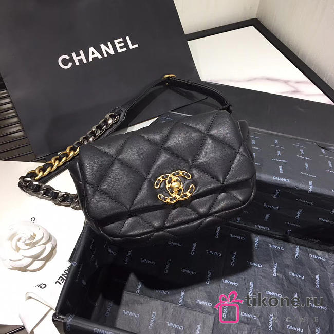 Chanel 19 Small Black Lambskin Waist Bag - 20×11×5.5cm - 1