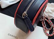  CHANEL Handbag 110711D 01 - 2