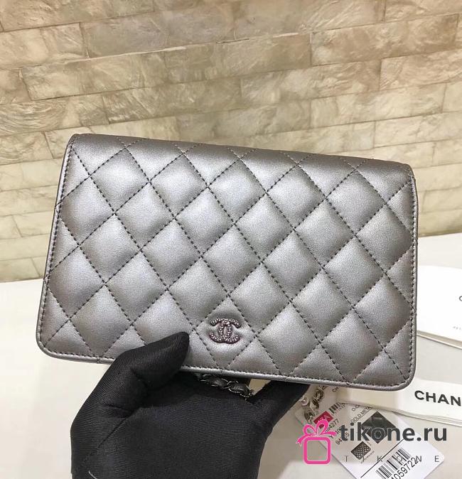 Chanel Woc Shiny Grey - 19x13x3.5cm - 1