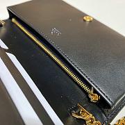 GUCCI CHAIN WALLET - 6