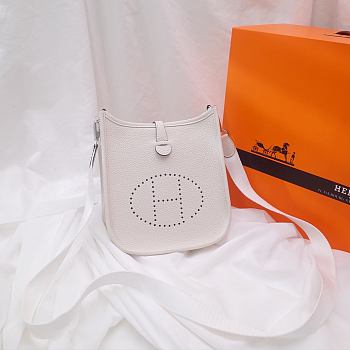 HERMES EVELYNE MINI BAG 011