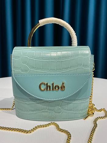 CHLOE ABY LOCK 01