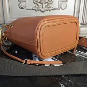 CHLOE ROY BUCKET BAG 01 - 3