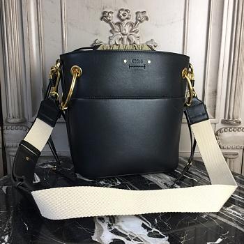 CHLOE ROY BUCKET BAG 02